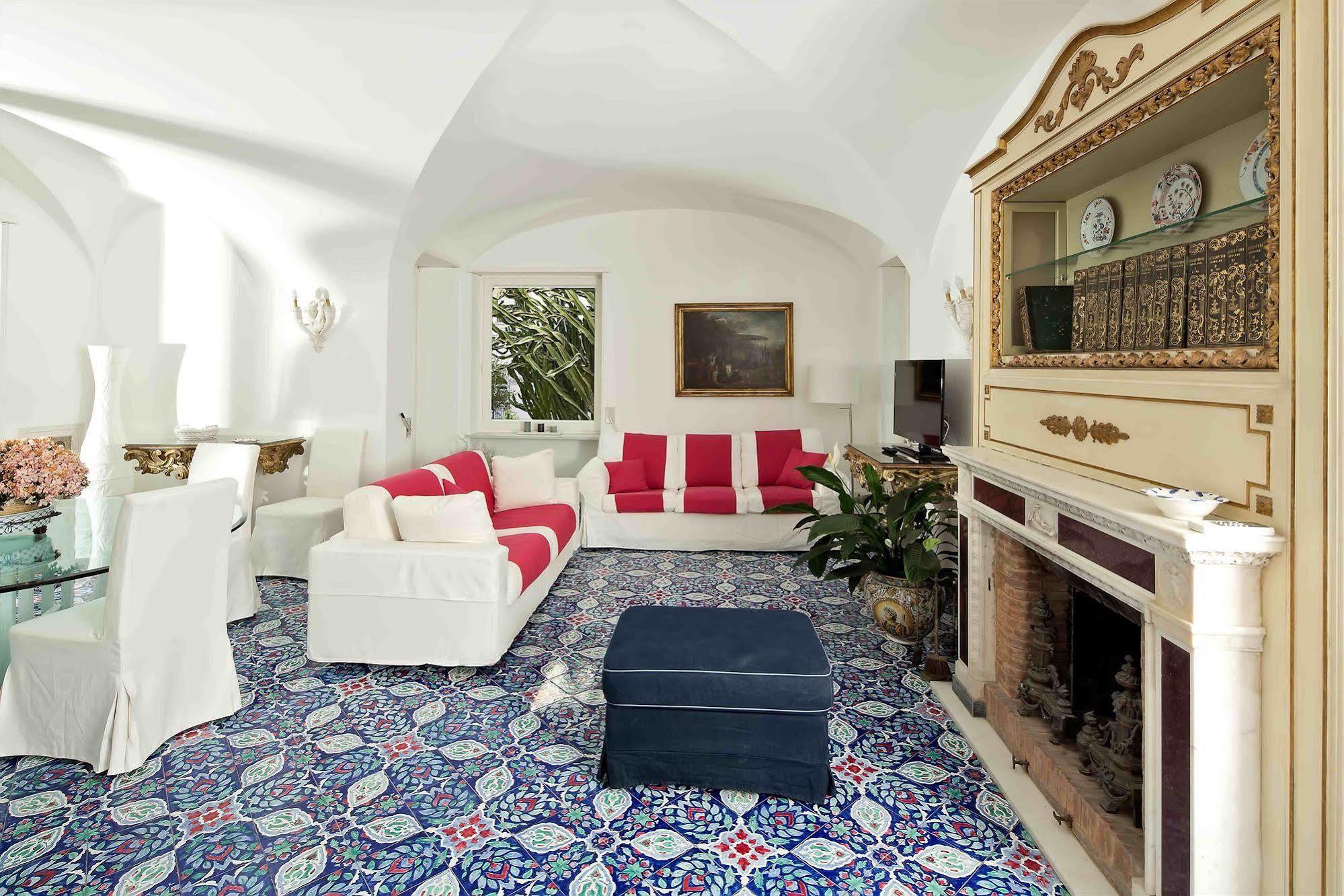 Silia 3* Capri